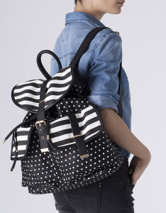 Mochila estampada com bolsos - Blanco: 15,99€ (29,99€)