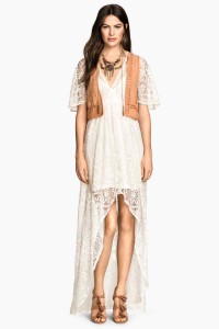 Vestido de renda comprido - H&M: 39,99€